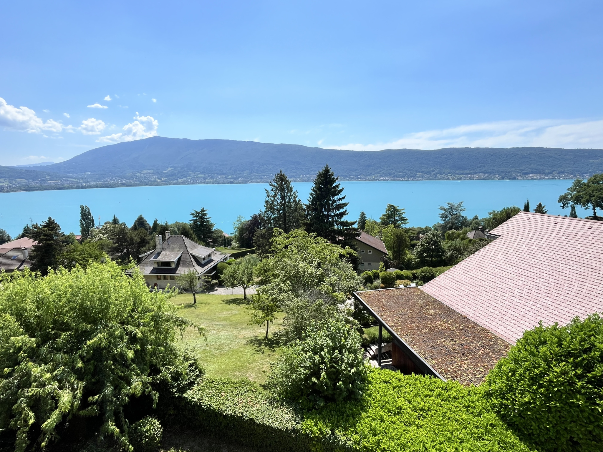 MAISON VEYRIER DU LAC