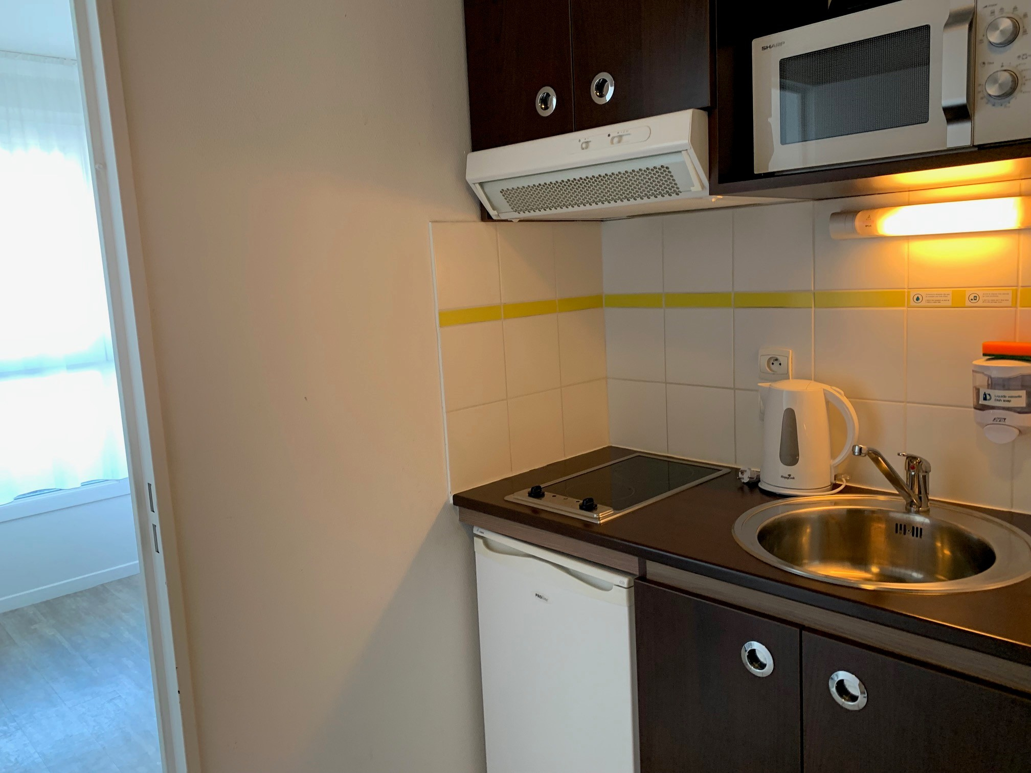 Studio 18 m2  meublé et équipé